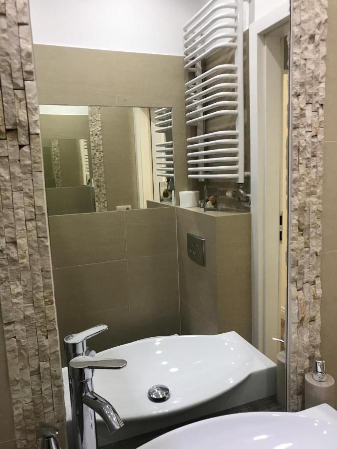 Studio Appartment In Old Town 크라쿠프 외부 사진