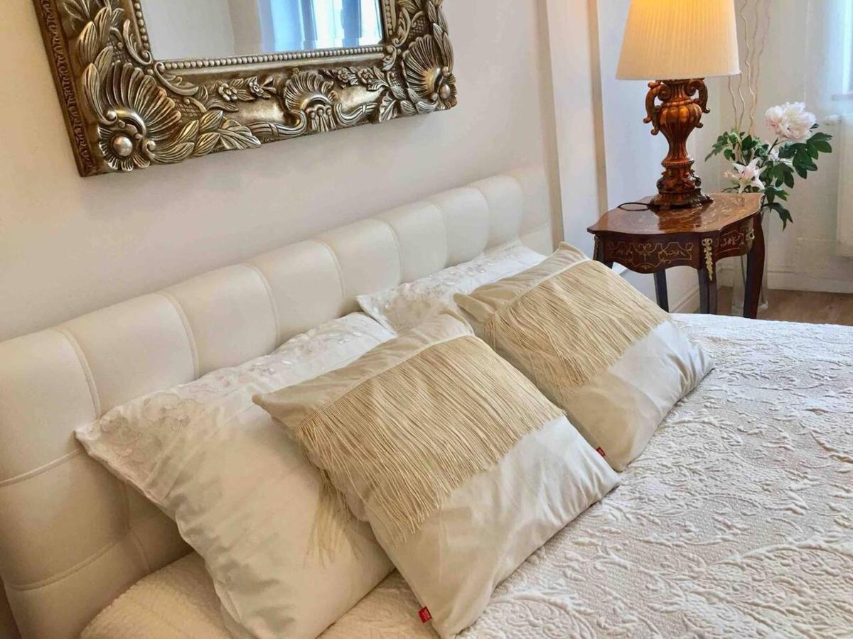 Studio Appartment In Old Town 크라쿠프 외부 사진